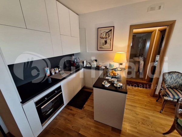 appartamento in vendita a Roma in zona Colle dei Pini