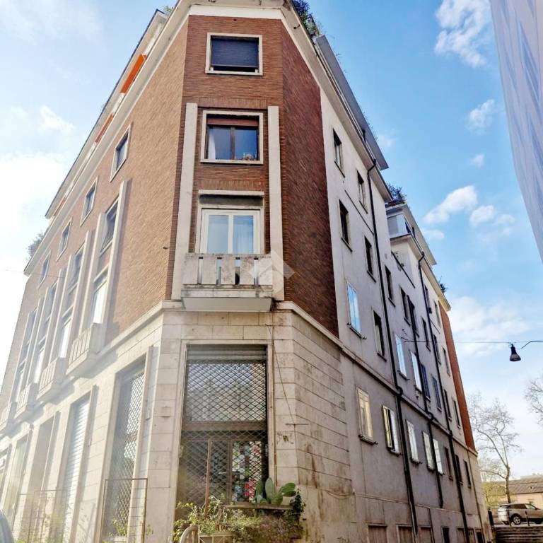 appartamento in vendita a Roma in zona Rione di Ponte