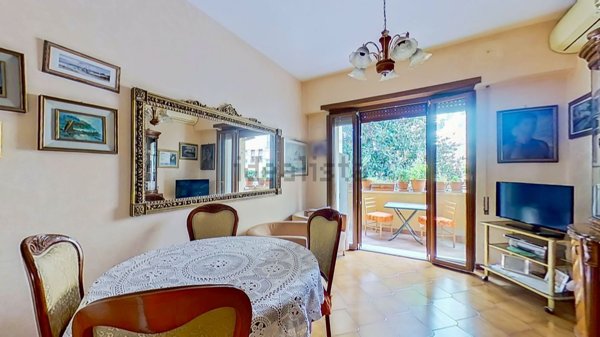 appartamento in vendita a Roma in zona Ostiense