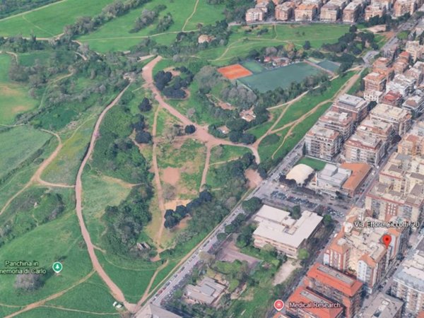 appartamento in vendita a Roma in zona Appio Latino