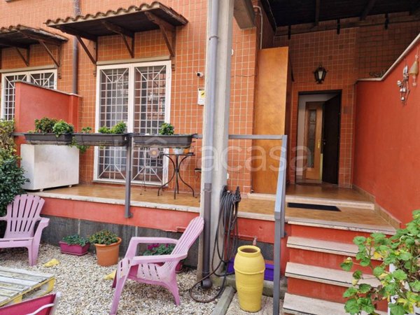 casa indipendente in vendita a Roma in zona Acilia