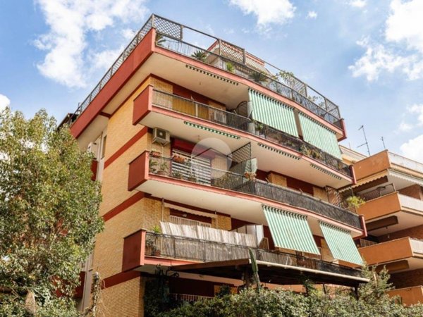 appartamento in vendita a Roma in zona Torrevecchia