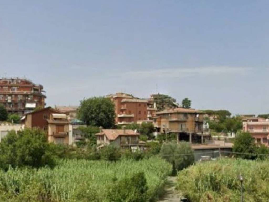 appartamento in vendita a Roma in zona Massimina/Casal Lumbroso