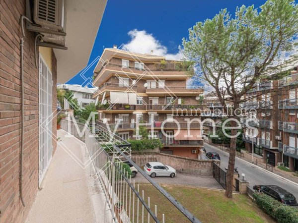 appartamento in vendita a Roma in zona Portuense