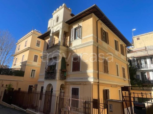 appartamento in vendita a Roma in zona Aurelio