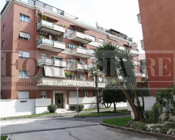 appartamento in vendita a Roma in zona Monte Sacro/Talenti