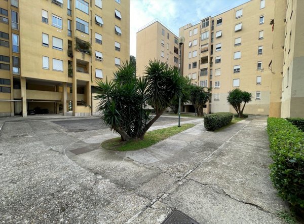 appartamento in vendita a Roma in zona Appio Claudio