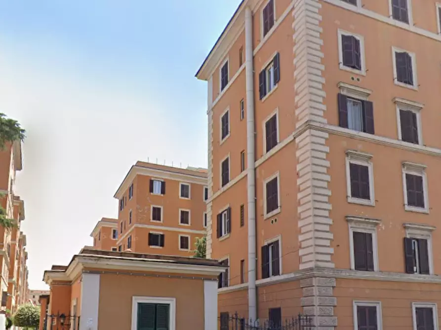 appartamento in vendita a Roma in zona Tuscolano