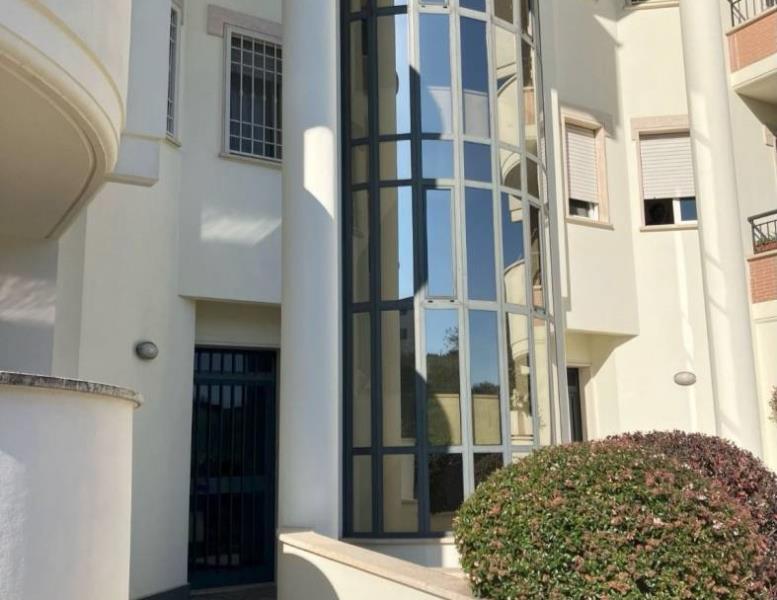 appartamento in vendita a Roma in zona Tor di Quinto