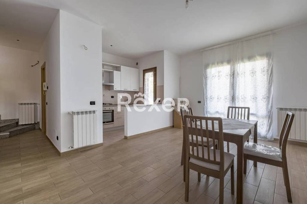 casa indipendente in vendita a Roma in zona Casal Morena