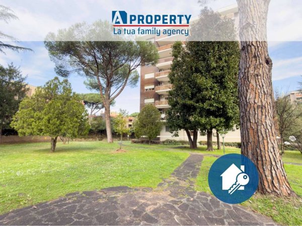appartamento in vendita a Roma in zona Ardeatino