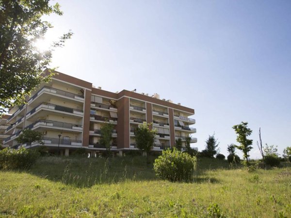 appartamento in vendita a Roma in zona Ponte di Nona