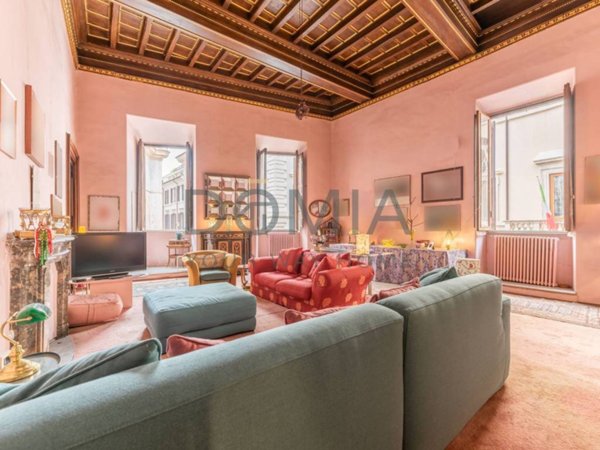 appartamento in vendita a Roma in zona Centro Storico