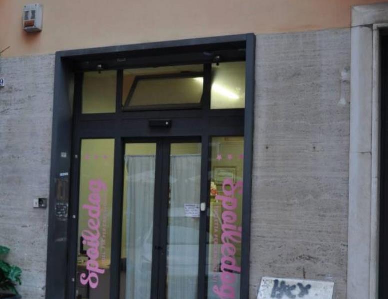 locale commerciale in vendita a Roma in zona Trionfale