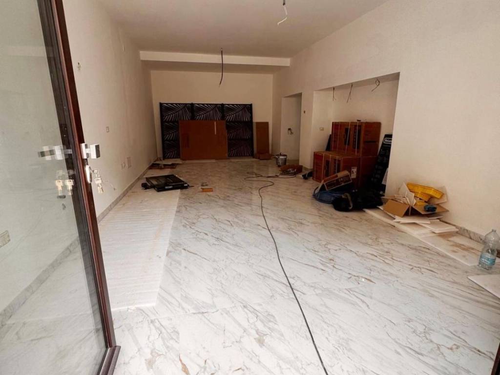 appartamento in vendita a Roma in zona Tuscolano
