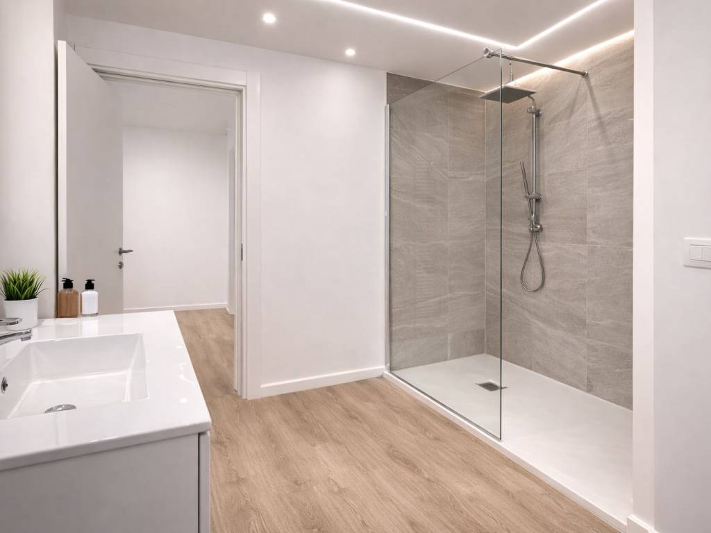 appartamento in vendita a Roma in zona Appio Latino