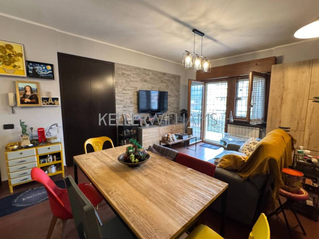 appartamento in vendita a Roma in zona Borghesiana