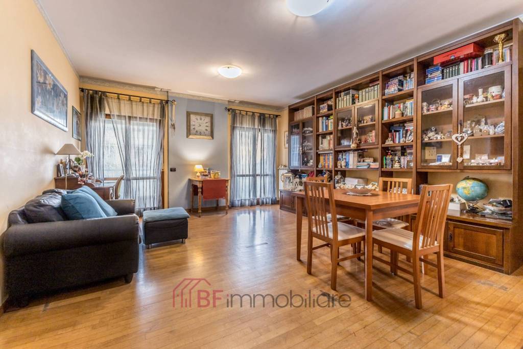 appartamento in vendita a Roma in zona Torrino