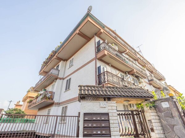 appartamento in vendita a Roma in zona Tor Vergata/Torrenova