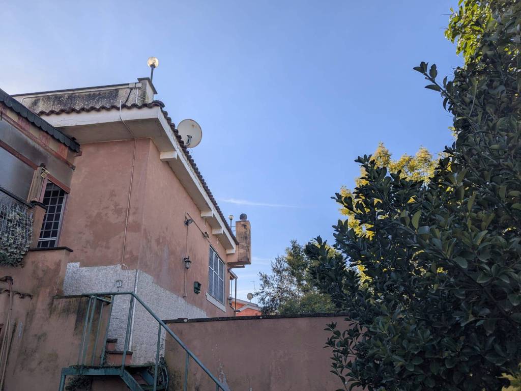 appartamento in vendita a Roma in zona Torrevecchia
