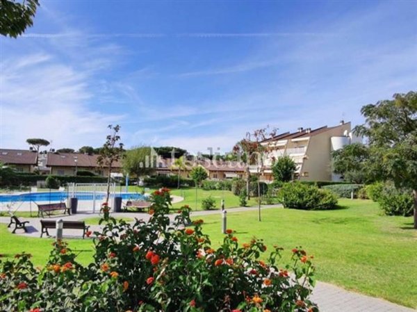 appartamento in vendita a Roma in zona Infernetto