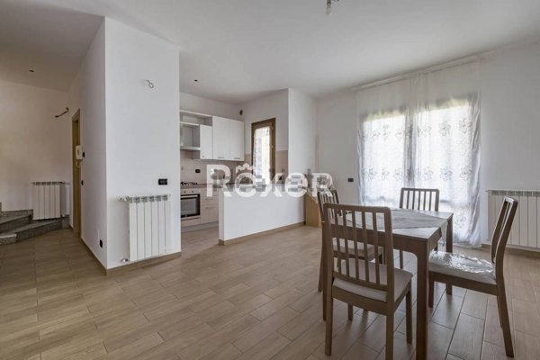 casa indipendente in vendita a Roma in zona Casal Morena