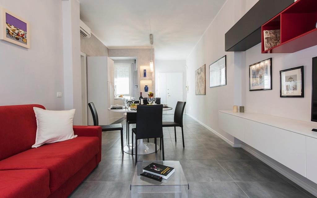 appartamento in vendita a Roma in zona Appio Latino