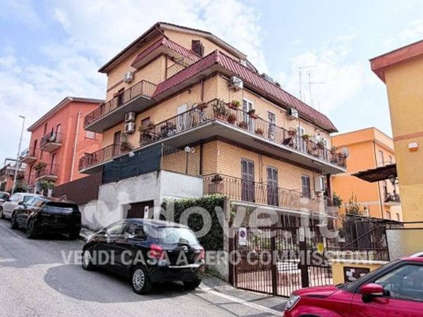 appartamento in vendita a Roma in zona Labaro