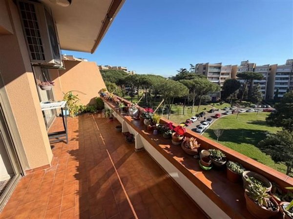 appartamento in vendita a Roma in zona Giuliano Dalmata