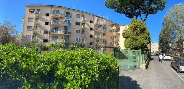 appartamento in vendita a Roma in zona Appio Claudio