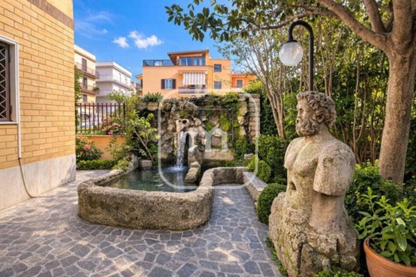 casa indipendente in vendita a Roma in zona Tor Vergata/Torrenova