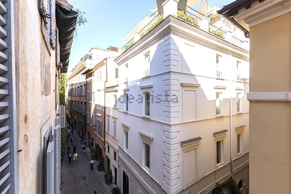 appartamento in vendita a Roma in zona Campo Marzio