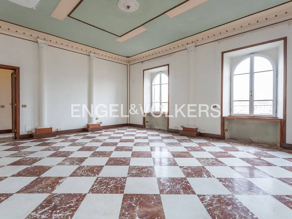 appartamento in vendita a Roma in zona Ludovisi/Sallustiano