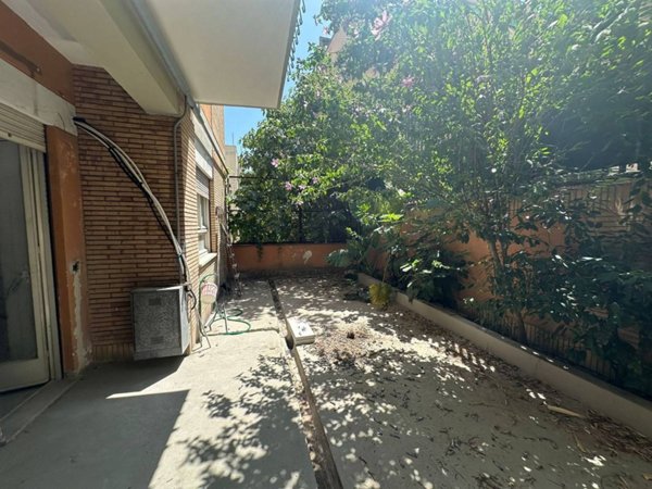 appartamento in vendita a Roma in zona Tor di Quinto