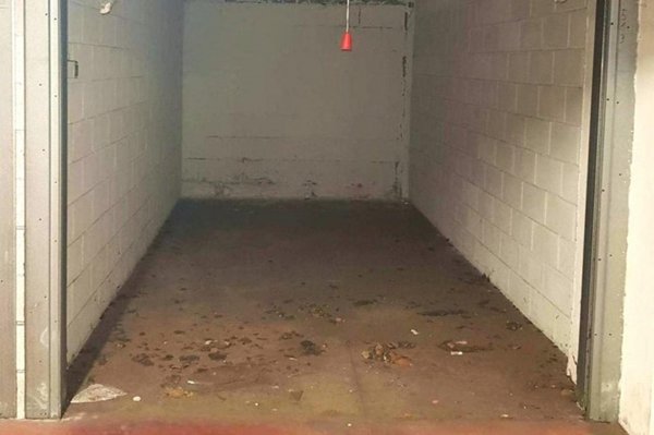 negozio in vendita a Roma in zona Ardeatino