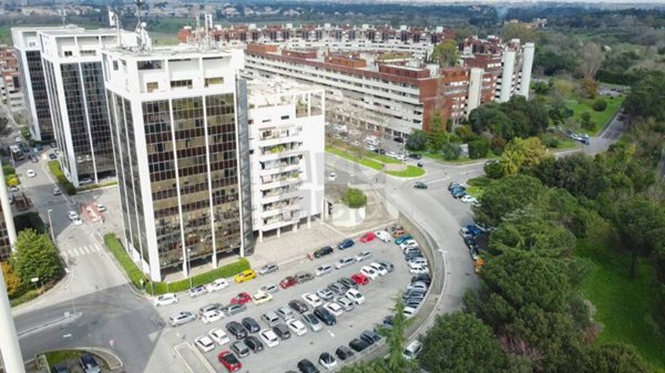 appartamento in vendita a Roma in zona Ardeatino