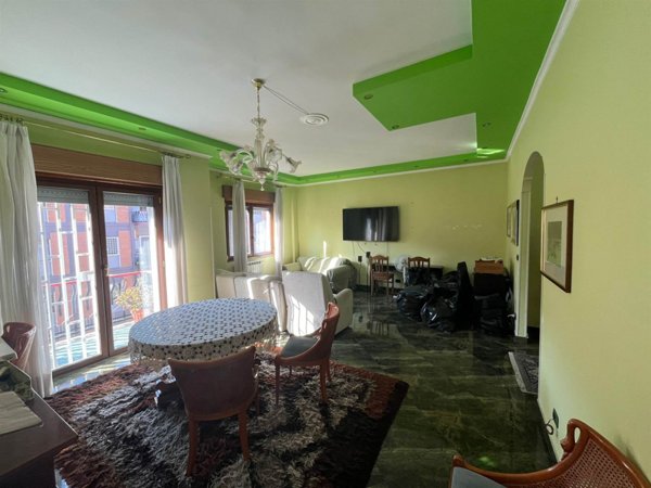 appartamento in vendita a Roma in zona Ardeatino