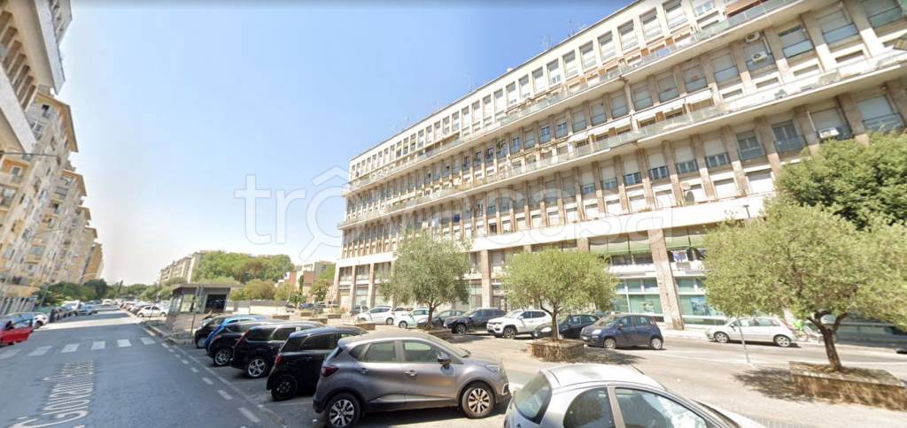 appartamento in vendita a Roma in zona Don Bosco
