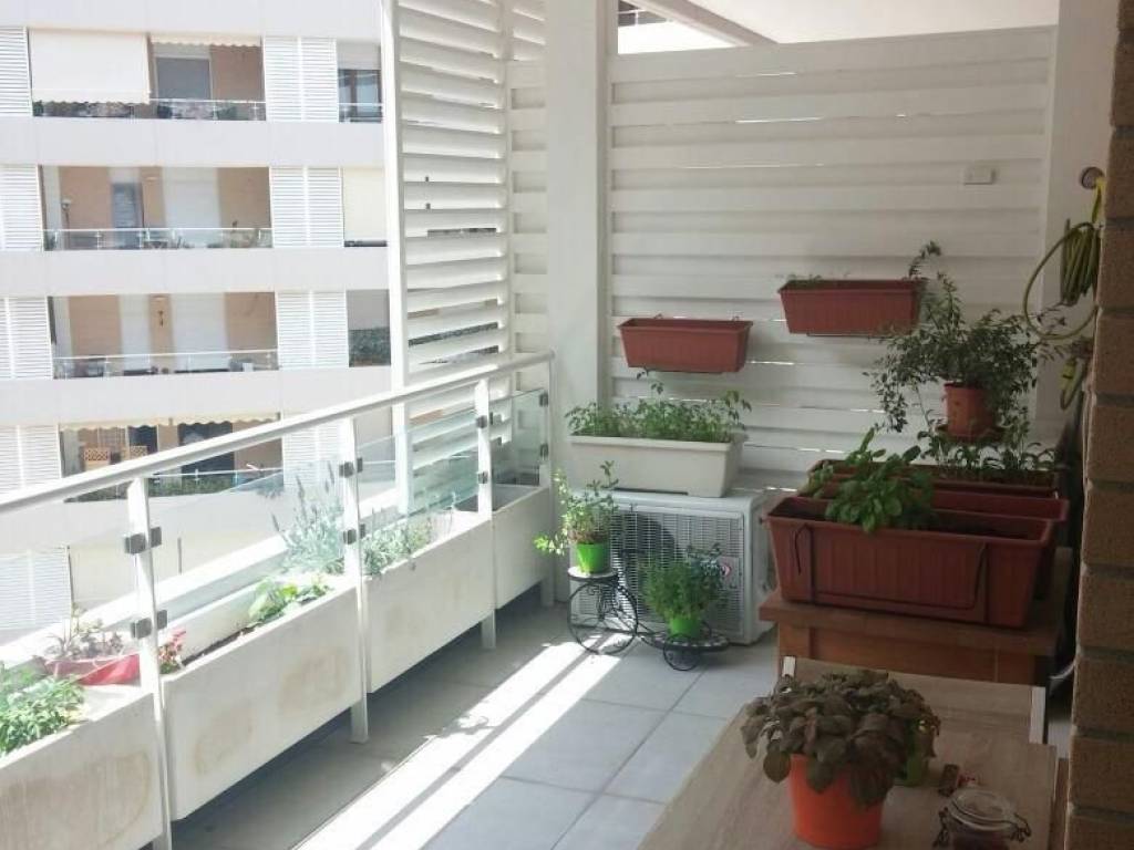 appartamento in vendita a Roma in zona Ostiense