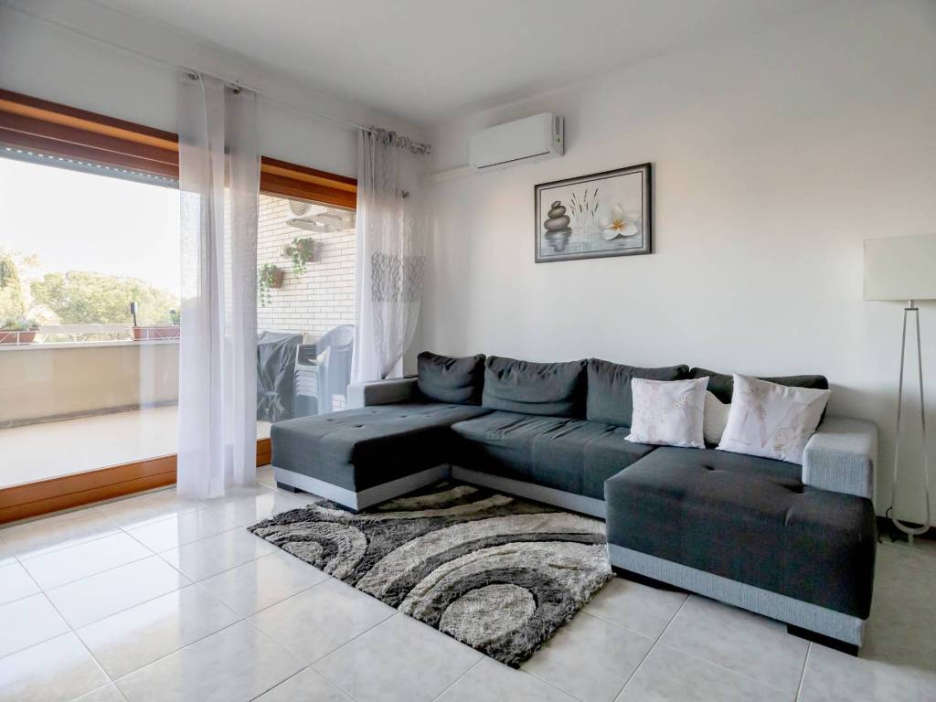 appartamento in vendita a Roma in zona Ponte Mammolo