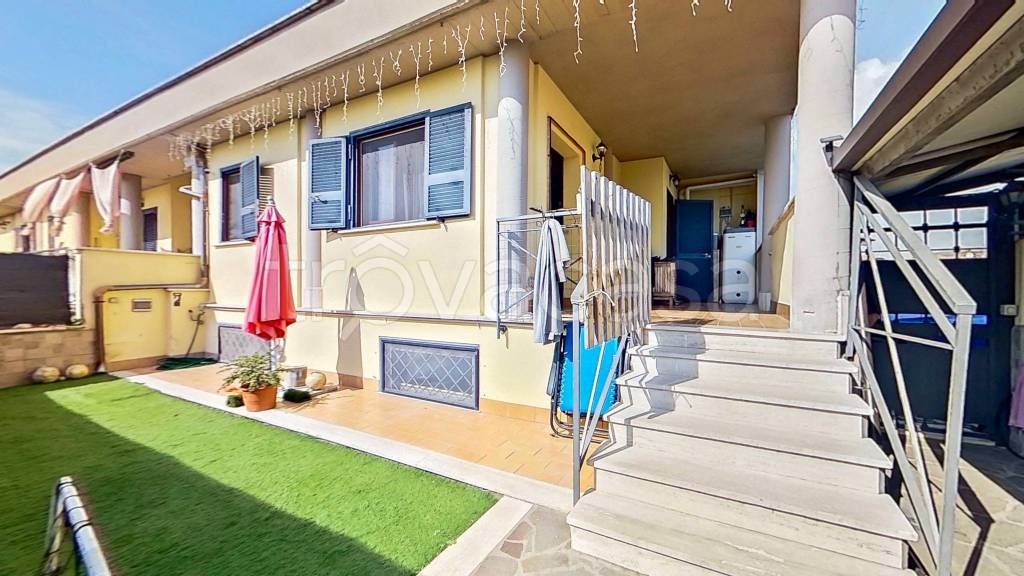 casa indipendente in vendita a Roma in zona Dragona/Bagnoletto