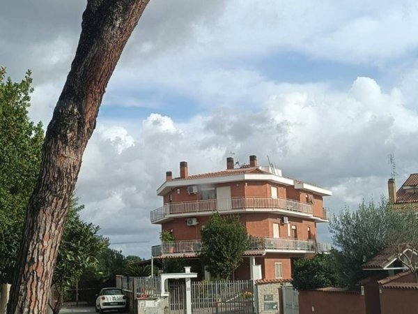 appartamento in vendita a Roma in zona Torrevecchia