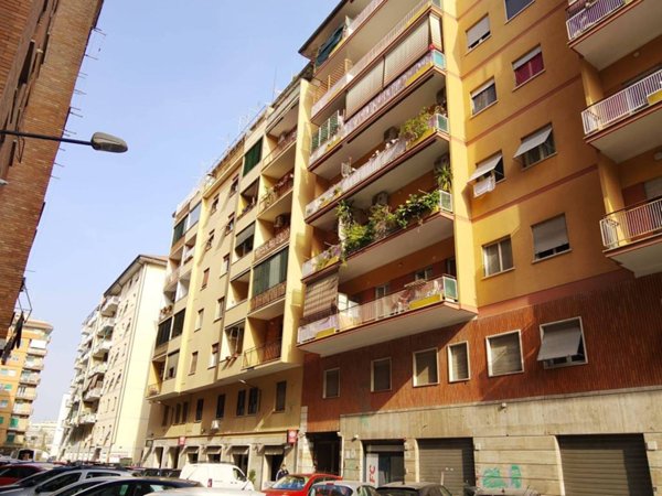 appartamento in vendita a Roma in zona Cinecittà