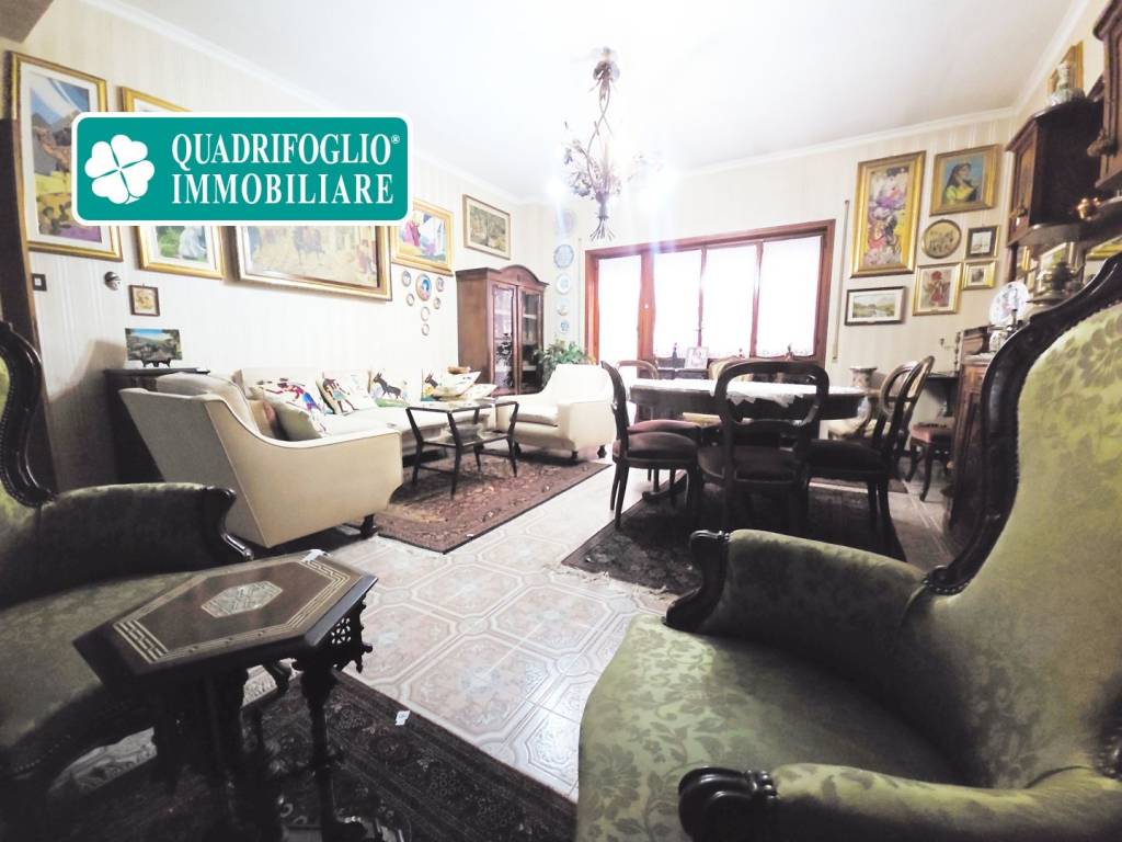 appartamento in vendita a Roma in zona Ostia