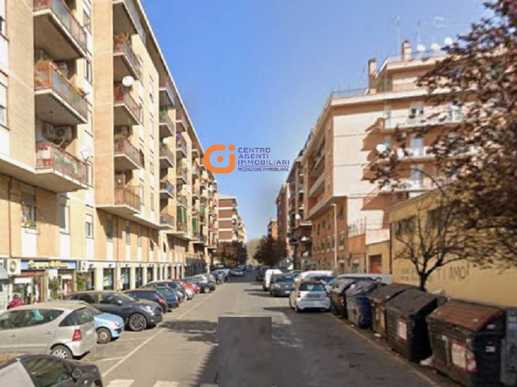 appartamento in vendita a Roma in zona Portuense