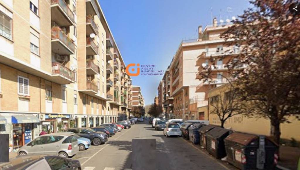 appartamento in vendita a Roma in zona Portuense