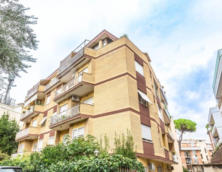 appartamento in vendita a Roma in zona Aurelio