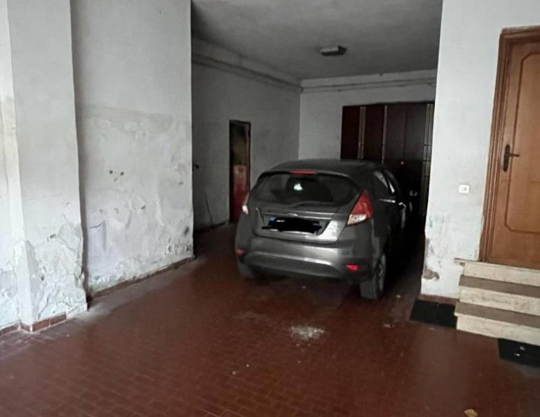 locale di sgombero in vendita a Roma in zona Selva Candida