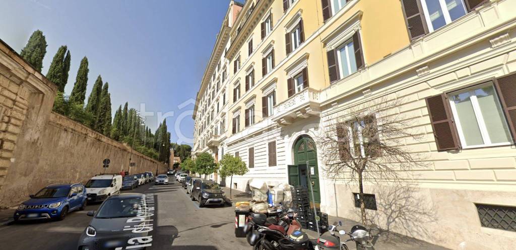 casa indipendente in vendita a Roma in zona Campo Marzio