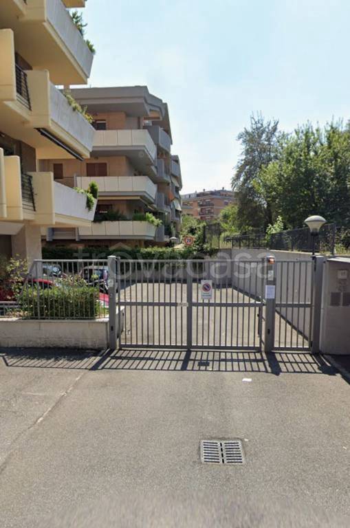 casa indipendente in vendita a Roma in zona Monte Sacro/Talenti
